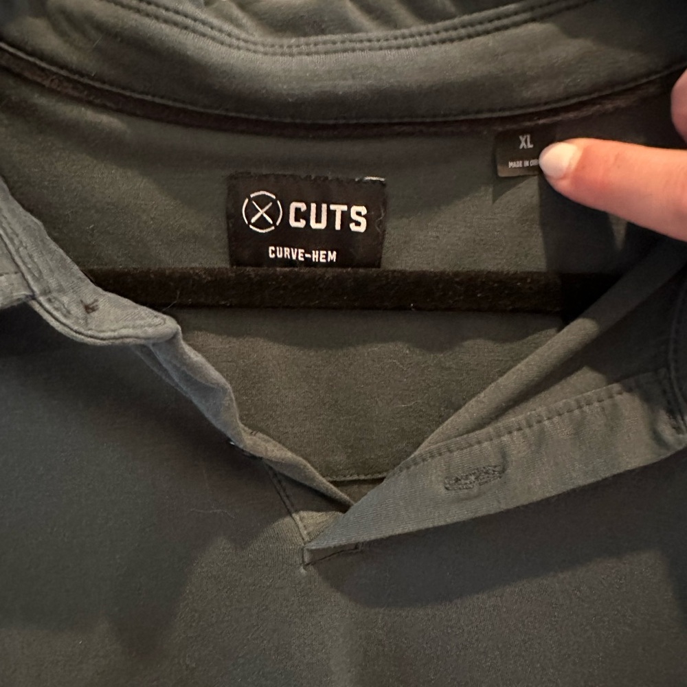 Cuts Clothing Men's Polo - Dark Green